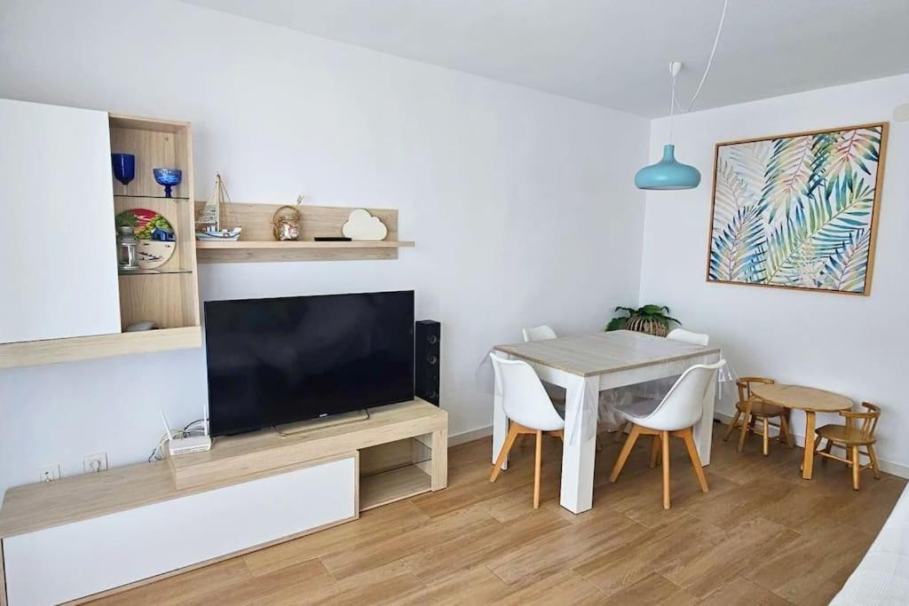 Apartment Primera Linea *